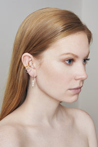 STAPLE WITH 3 PEARLS - WHITE GOLD