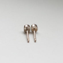 Load image into Gallery viewer, BEZEL EARRINGS - OPAL