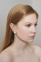 Load image into Gallery viewer, STAR WITH PEARL - WHITE GOLD